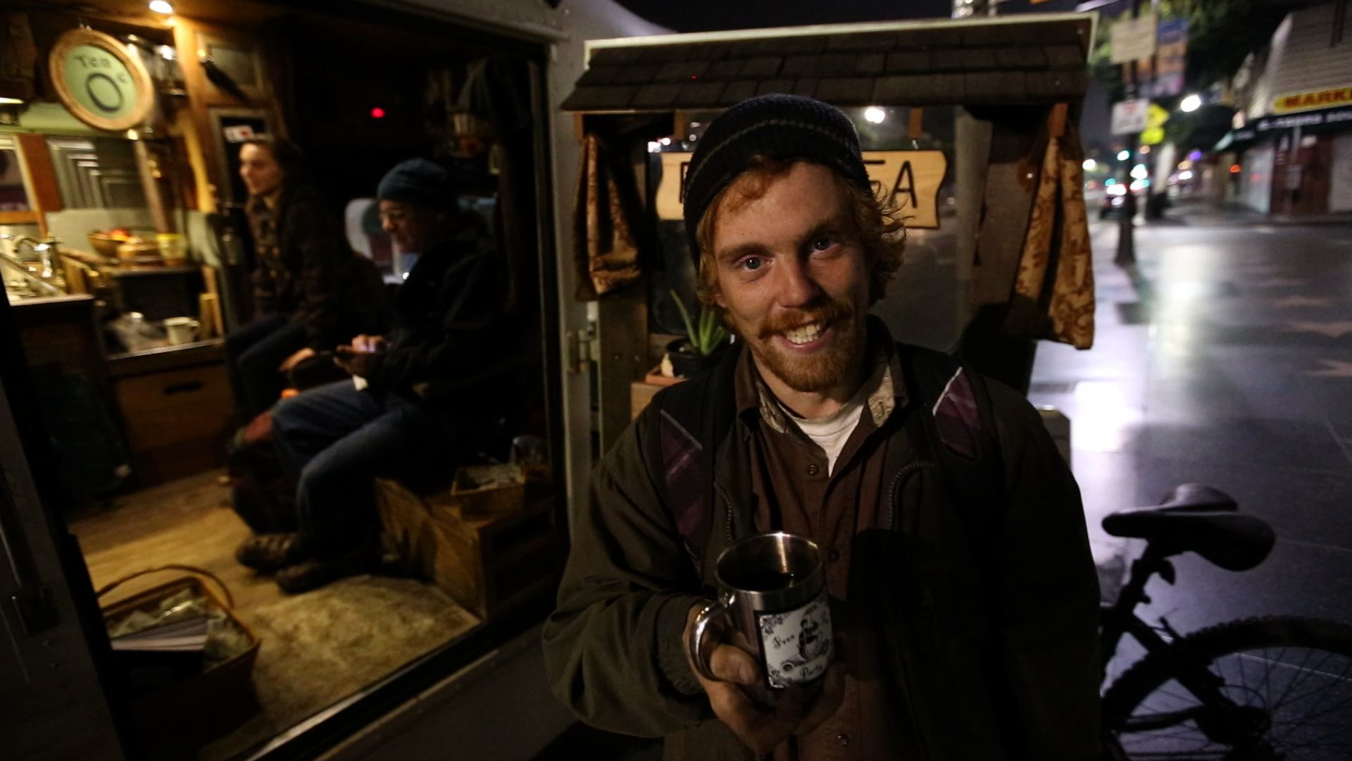 teabus-218-jpg